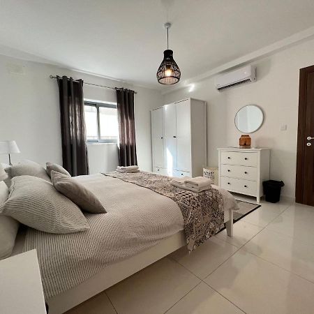 Brand New Apartment 2 Mins From Seafront St. Paul's Bay Dış mekan fotoğraf